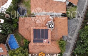Suna Energy - Instalacion Residencial de páneles solares en techo de Teja